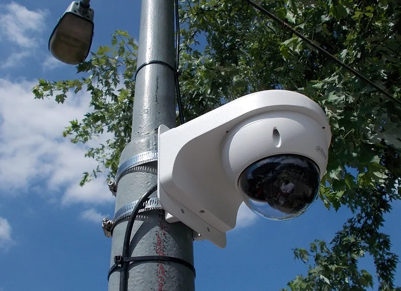 Instalacja monitoringu ze wsparciem: co naprawdę dostajesz oprócz kamer.